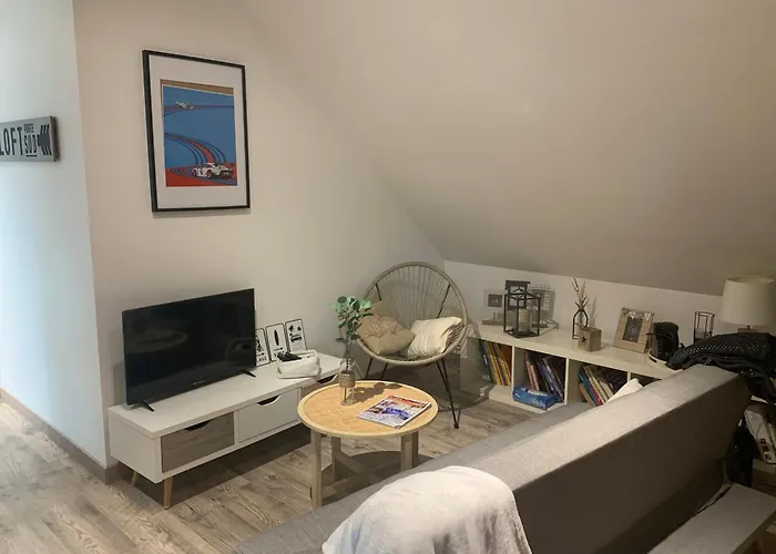 Bed & Breakfast D Hotes Proche Pole Europeen Yvré-lʼÉvêque